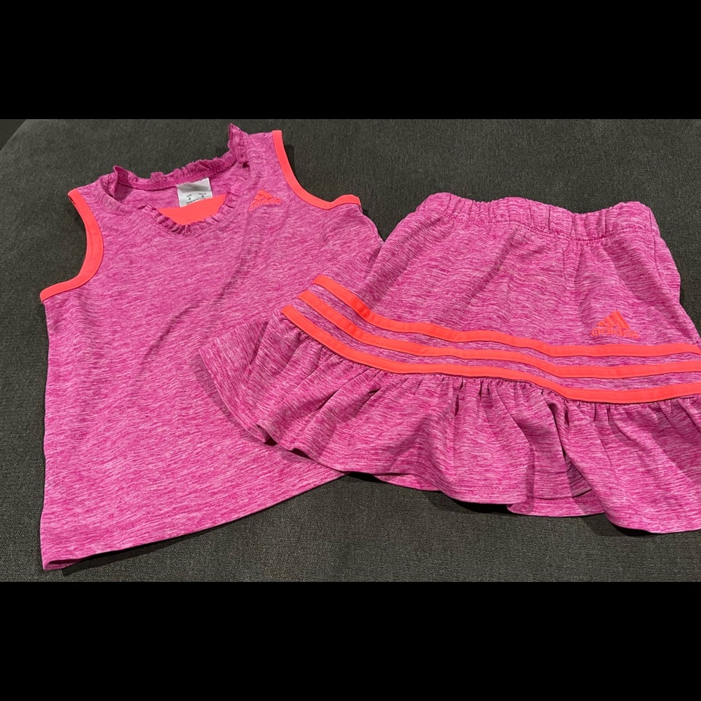 Children’s Two-piece Adidas outfit.